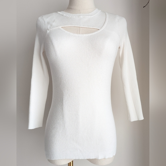 Carmen Marc Valvo Ribbed Cutout Top - Picture 1 of 6